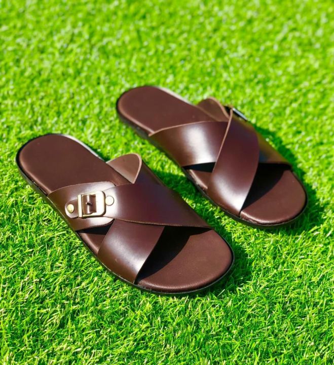 Slippers for boys , Men Slidders , Washable best quality Leather Chappal. |