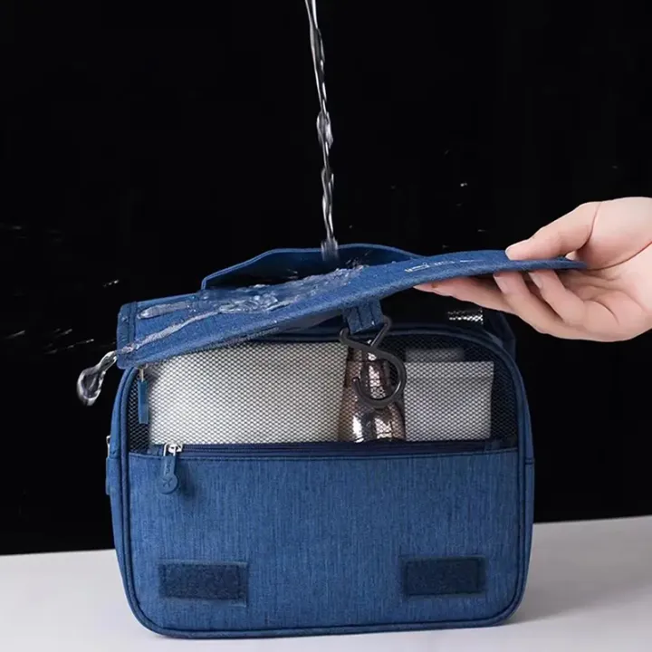 Large%20Capacity%20Washing%20Supplies%20Storage%20Bag%20Multifunction%20Travel%20Storage%20Handbag%20Portable%20Makeup%20Bag%20Waterproof%20Hanging%20Bags%20-%20Image%205