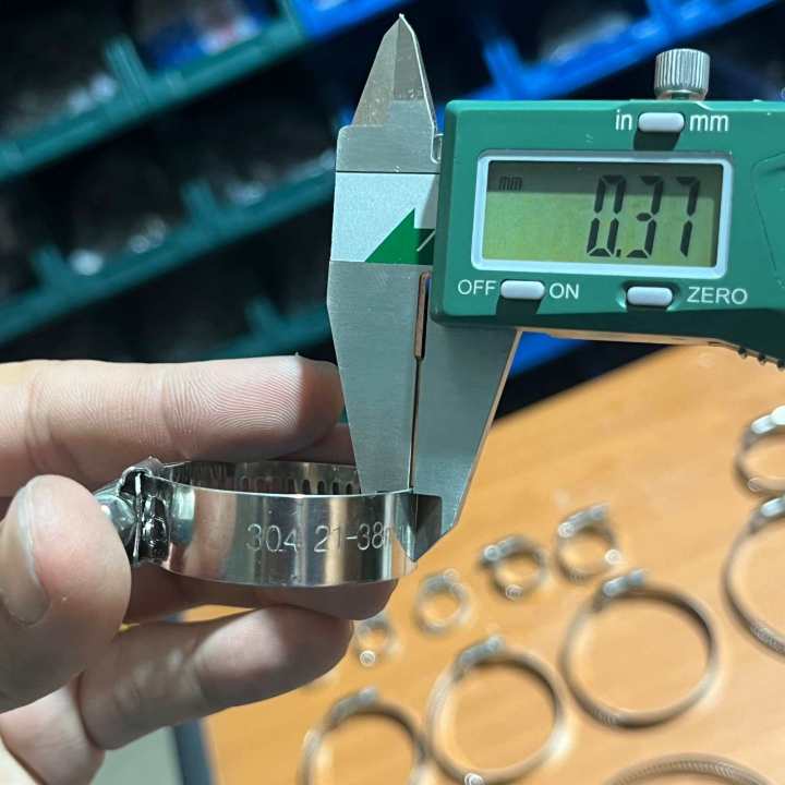 Single%20end%20stainless%20steel%20hose%20clamps%20304%20stainless%20steel%20hose%20clamps%20belt%20hose%20clamps%20camping%20hose%20clamps%20sus304%20stainless%20steel%20strap%20polished%20stainless%20steel%20hose%20clamps%20all%20sizes%20-%20Image%206