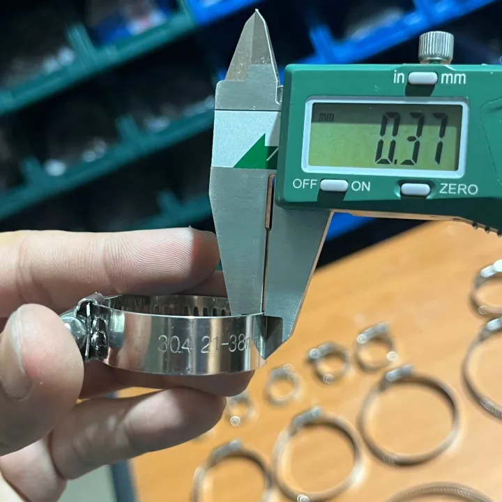 Single%20end%20stainless%20steel%20hose%20clamps%20304%20stainless%20steel%20hose%20clamps%20belt%20hose%20clamps%20camping%20hose%20clamps%20sus304%20stainless%20steel%20strap%20polished%20stainless%20steel%20hose%20clamps%20all%20sizes%20-%20Image%206