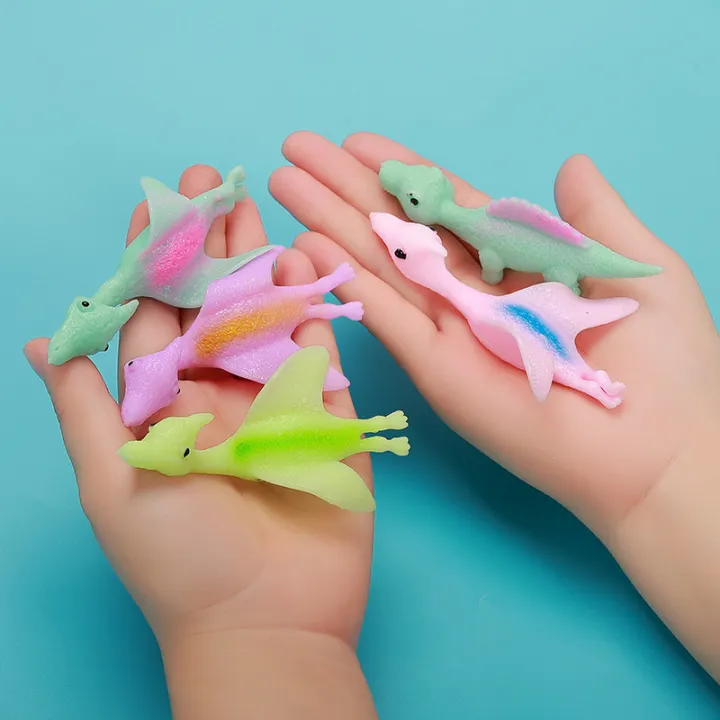 10pcs%20Dinosaur%20Finger%20Catapult%20Decompression%20Toy%20TPR%20Turkey%20Finger%20Slingshot%20for%20Kids%20Birthday%20Party%20Favors%20Goodie%20Bag%20Pinata%20-%20Image%205