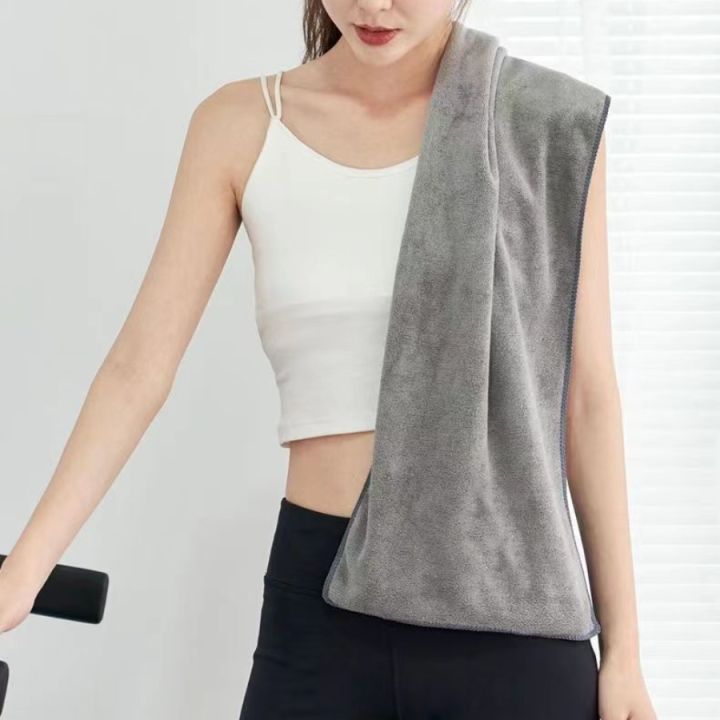 Gym Towels for Men & Women Microfiber Sports Towel Fast Drying & Absorbent Workout Sweat Towels for Fitness,Yoga, Golf, Camping