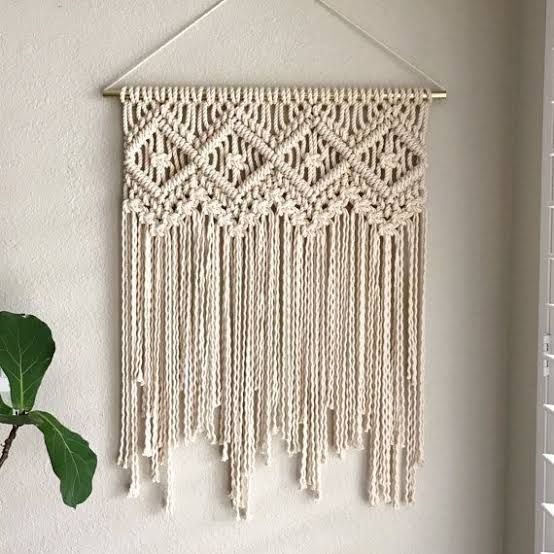 Macrame%20wall%20hanging%20-%20Image%202