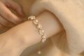 Elegant Cat's Paw Pearl Beaded Bracelet for Girls & Women Fashion Jewelry Cute Charm Bracelet. 