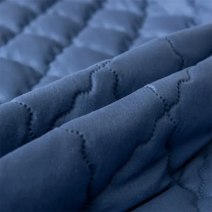 1/2%20Pieces%20Waterproof%20Pillowcase%20Anti%20Stain%20Machine%20Washable%20Pillow%20Cover%20Bedroom%20Decoration%20Suitable%20For%20With%20Children%20And%20Pets%20-%20Image%206