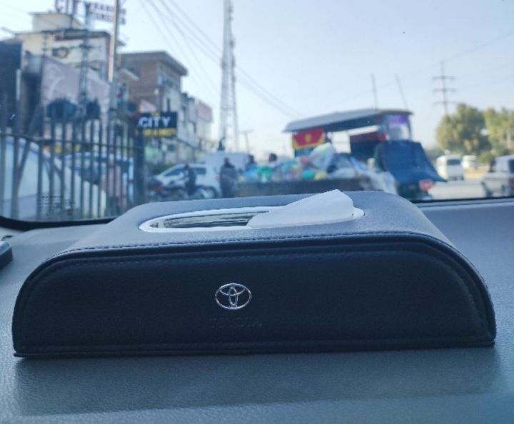 Toyota%20Grande%20Tissue%20Box%20Leather%20Premium%20Quality%20Imported%20-%20Image%208
