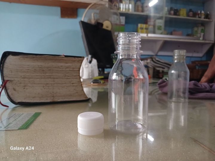 empty%20food%20grade%20plastic%20bottles%20premium%20100%20ml%20intect%20plastic%20%20bottles%2010%20pcs%20-%20Image%203