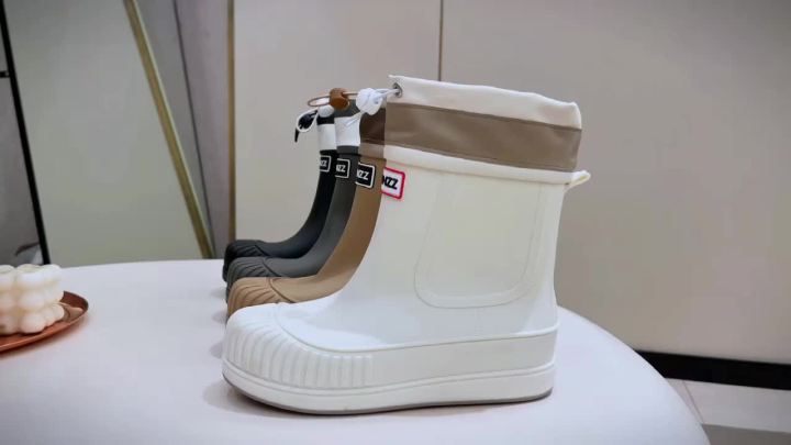 Lady Summer Rain Boots Fashion Non-slip Upgrade Waterproof Rain Boots Women Camping Outdoor Hiking School Rainy Days
