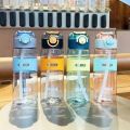 Sports straw water cup, plastic space cup, leak-proof and drop-resistant absorbent cup when going out(680ml). 