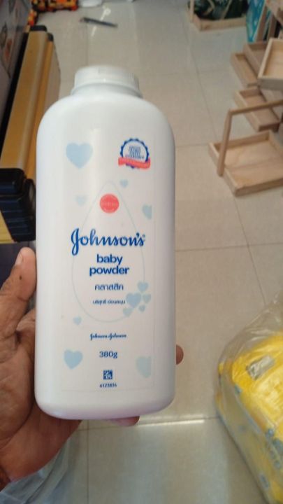 380g Johnson's baby powder for new born babys