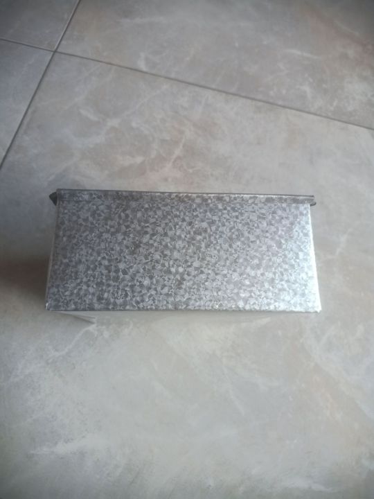 Square%20Shape%20Heavy%20Duty%20Hand%20Made%20Cake%20Tray%20-%20(10inch)1.5Kg%20-%20Image%203