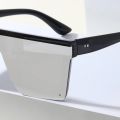 European and American Trendy Large Frame One-piece Sunglasses 2024 New Men and Women Street Photography Driving Sunglasses Retro.
