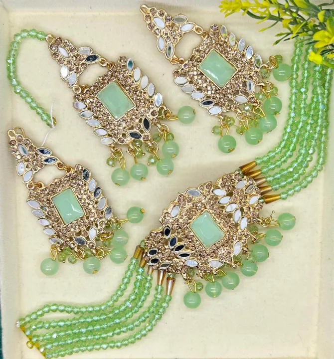 Charming%20Hyderabadi%20Choker%20Patti%20Set%20with%20Big%20Earrings%20&%20Tikka%20for%20Women%20and%20Girls%20%E2%80%93%20New%20Antique%20Design%20-%20Image%203