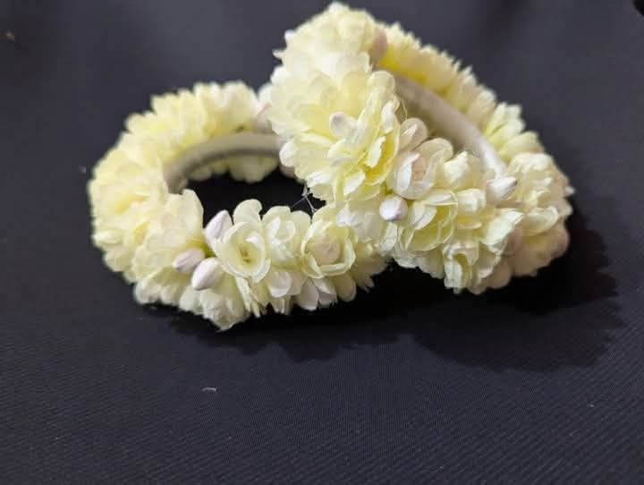 New Exclusive Beli Hand Bangles For Women (PINK,BLUE,WHITE,PURPLE,ORANGE, SKY BLUE, BLACK,MAGENTA, RED,GREEN,YELLOW, MAROON ALL COLOR ARE AVAILABLE FOR CUSTOMIZATION)