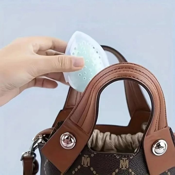 1Pcs%20Egg%20Shaped%20Empty%20Makeup%20Sponge%20Storage%20Box%20Portable%20Plastic%20Cosmetic%20Puff%20Organizer%20Rack%20Blender%20Holder%20Stand%20Drying%20Box%20-%20Image%203