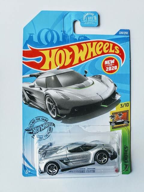 Hot%20Wheels%202020%20Release%20(Mainline)%202020%20Koenigsegg%20Jesko,%20Scale%20-%201:64%20-%20Image%203