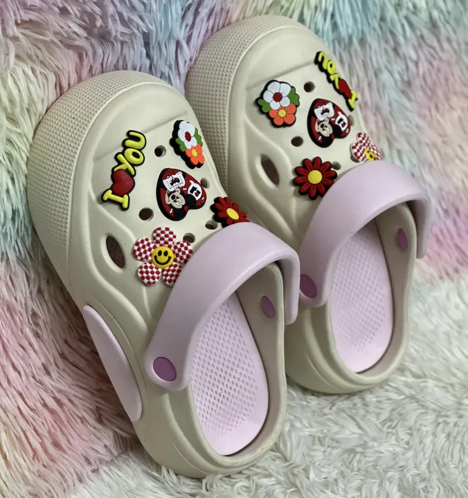 New%20Premium%20EVA%20Rubber%20High%20Heel%20Crocs%20With%20Cute%20Charms%20Ultra%20Comfortable%20&%20Durable%20Cushioned%20For%20Girls%20&%20Ladies%20-%20Image%205