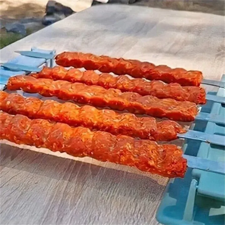 Single%20Row%20Kebab%20Maker%20Kebab%20Press%20Maker%20BBQ%20Meat%20Skewer%20Machine%20Reusable%20Plastic%20BBQ%20Skewer%20Maker%20Kebab%20Preparation%20BBQ%20Tools%20-%20Image%204