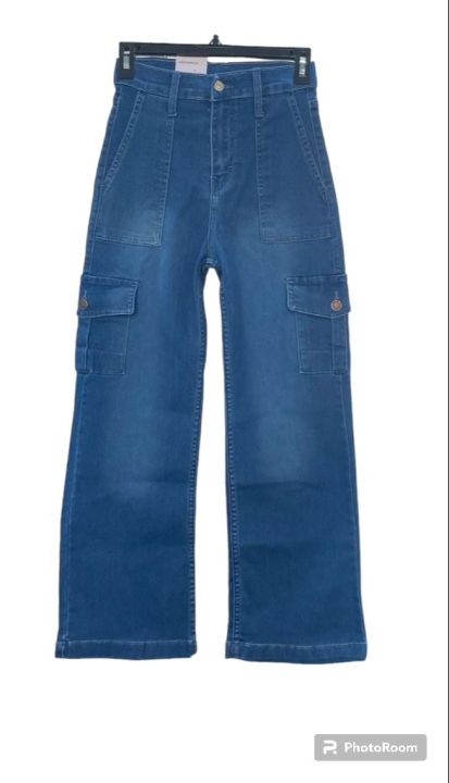 Women's%20High-Waist%20Cargo%20Denim%20Pants%20%E2%80%93%20Fashionable%20and%20Comfortable%20Fit%20-%20Image%206