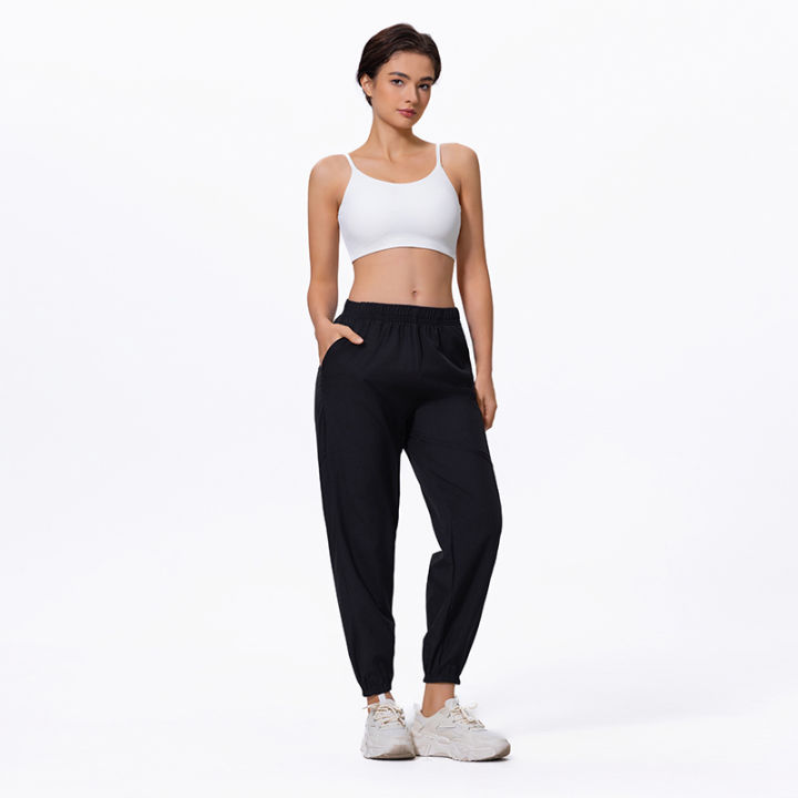 Spring%20And%20Summer%20Thin%20Ladies%20Quick-drying%20Sports%20Casual%20Pants%20Mesh%20Breathable%20Black%20Joker%209%20Pants%20Teenagers%20Running%20Harem%20Pants%20-%20Image%202