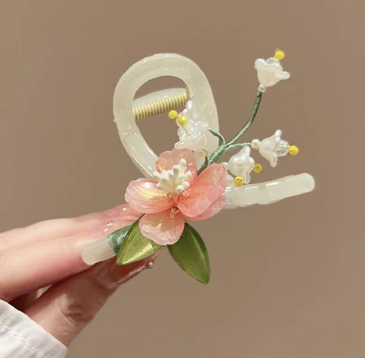 2025%20New%20Flower%20Hair%20Claw%20For%20Women%20Elegant%20Chinese%20Style%20Magnolia%20Bamboo%20Leaf%20Peach%20Blossom%20Hair%20Clips%20Summer%20Beach%20Shark%20Claws%20-%20Image%207