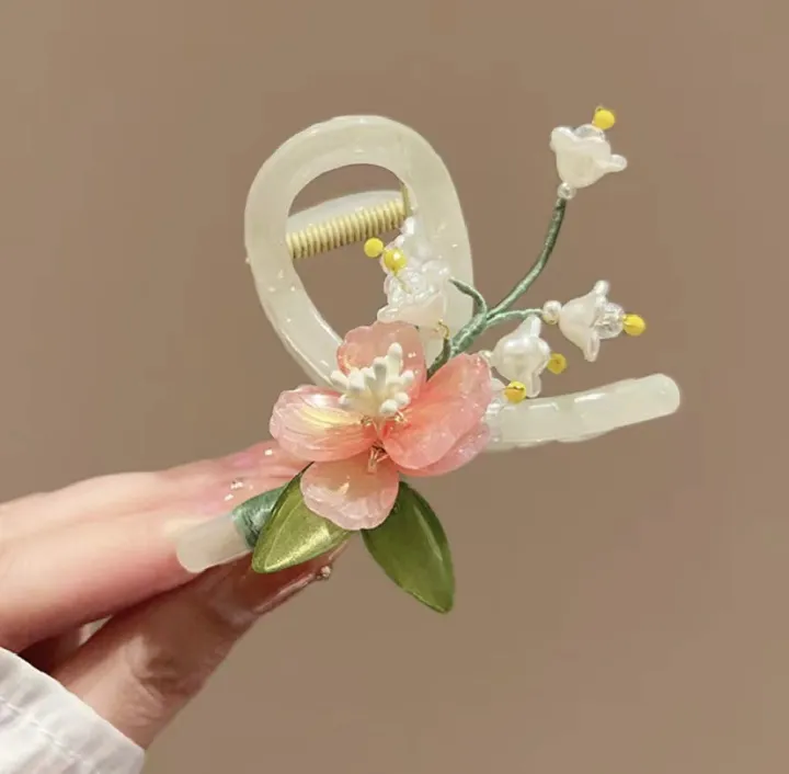 2025%20New%20Flower%20Hair%20Claw%20For%20Women%20Elegant%20Chinese%20Style%20Magnolia%20Bamboo%20Leaf%20Peach%20Blossom%20Hair%20Clips%20Summer%20Beach%20Shark%20Claws%20-%20Image%207