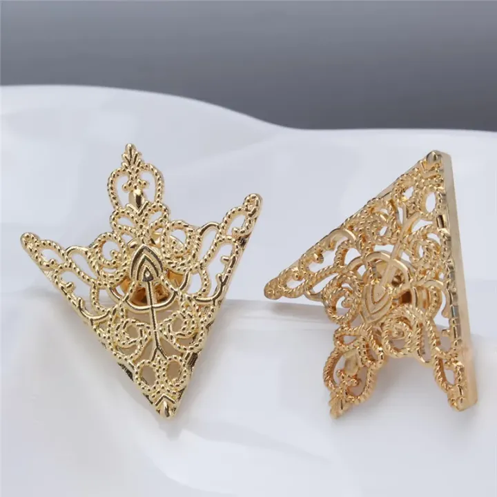 Fashion%20Golden%20Brooch%20Pin%20For%20Women%20Elegant%20Collar%20Clip%20Shirt%20Accessories%20Ladies%20Blouse%20Decor%20-%20Image%204