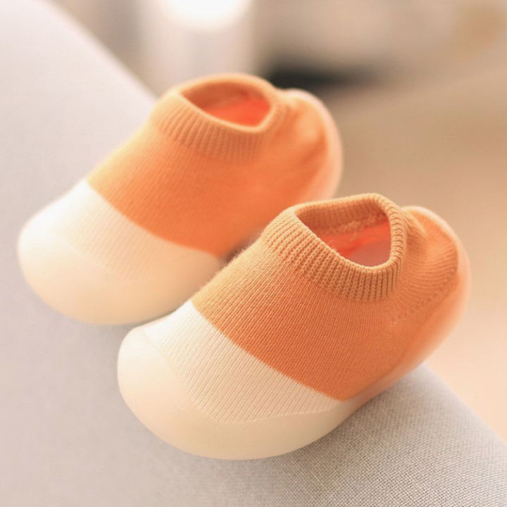 Baby%20Shoes%20First%20Walkers%20Comfortable%20Boys%20Girls%20Kids%20%20Soft%20Non-Slip%20Sole%20Floor%20Shoes%20Knit%20Booties%20-%20Image%206