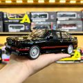 1:24 BMW M3 E30 Supercar Alloy Car Model Sound And Light Pull Back. 