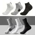 1/3 Pairs Anti-slip Football Socks Men Cotton Sock Short Long Tube Soccer Basketball Sport Socks Breathable Deodorous Sock 39-45.