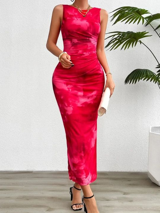 Women's%202024%20Spring%20Summer%20New%20Fashionable%20Printed%20Round%20Neck%20Style%20Slimming%20Sleeveless%20Tight%20Dress%20With%20Split%20Bottom%20-%20Image%204