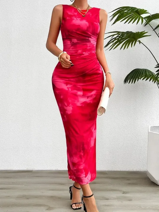 Women's%202024%20Spring%20Summer%20New%20Fashionable%20Printed%20Round%20Neck%20Style%20Slimming%20Sleeveless%20Tight%20Dress%20With%20Split%20Bottom%20-%20Image%204