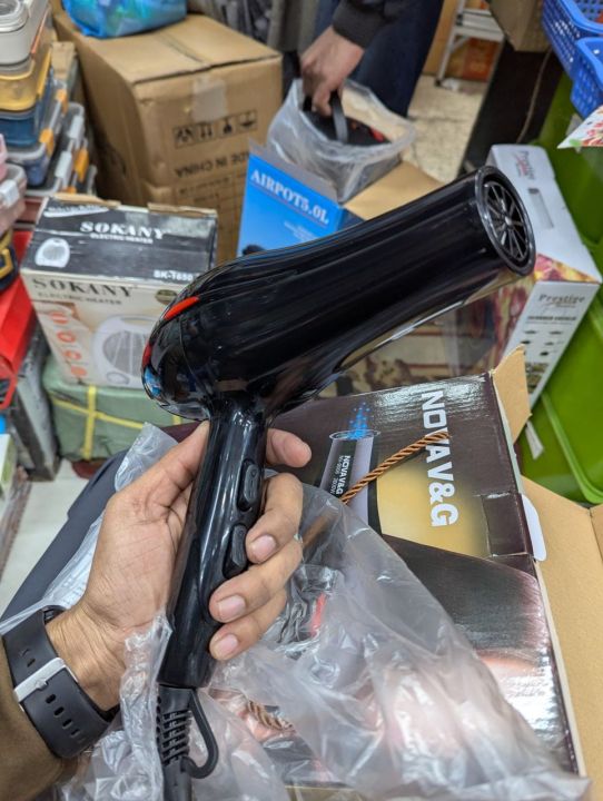 3000W%20Professional%20Hair%20Dryer%20with%20IONTEC%20Technology%20-%20Image%203