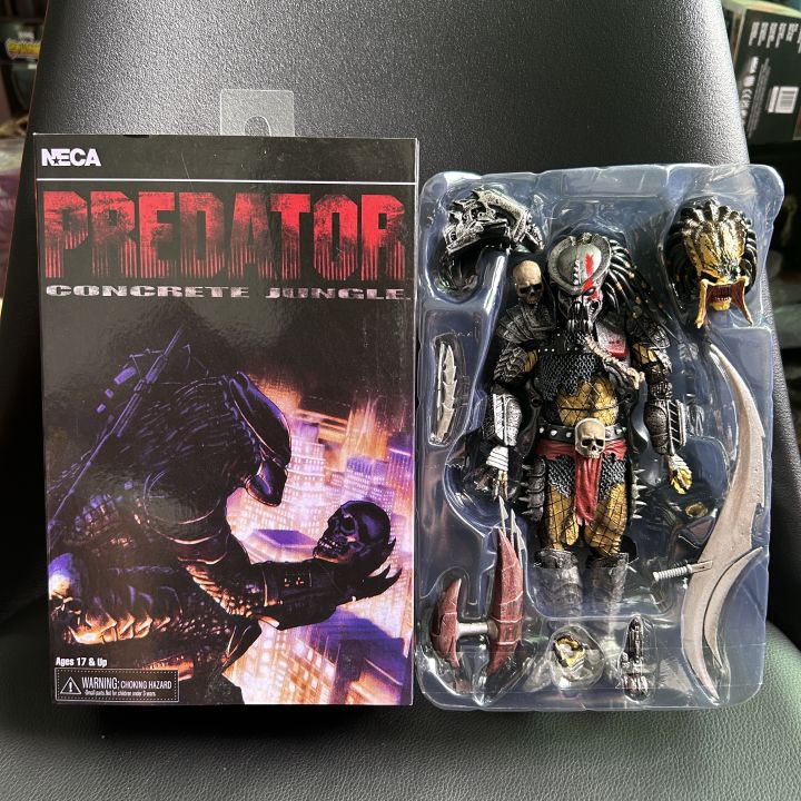 NECA%20Predator%20Clan%20Leader%20Concrete%20Jungle%20Deluxe%20Predator%20Warrior%20Action%20Figure%20Chief%20Alien%20Model%20Toy%20Desk%20Decor%20%20For%20Friend%20-%20Image%204