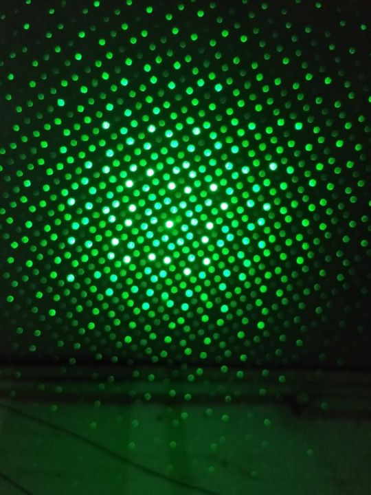 Laser%20Light%20Green%20Rechargeable%20heavy-duty%20Presentation%20Light%20-%20Laser%20Pointer%20-%20Image%204