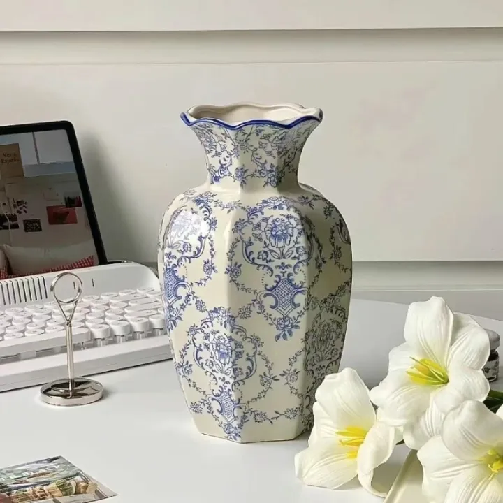 1PCS%20%20Hand-Painted%20Blue%20and%20White%20Porcelain%20Vase%20Elegant%20Home%20Decor%20for%20Living%20Room%20Entryway%20Desktop%20Flower%20Arrangement%20Display%20home%20decoration%20item%20-%20Image%206
