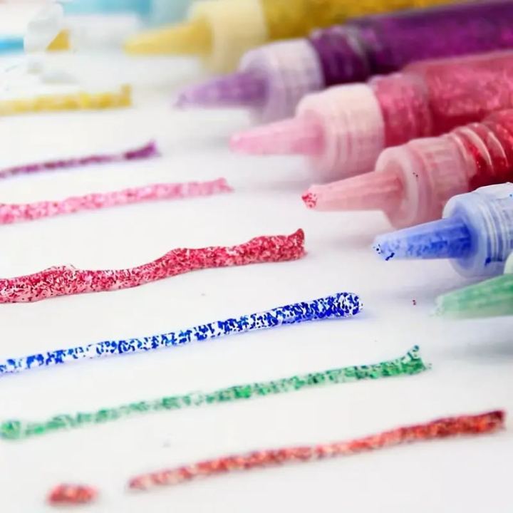 1%20pack%20(10%20colors%20of%20glitter%20sticks)%20non-toxic%20and%20washable%20glitter%20stick%20set,%20DIY%20art%20and%20craft%20glitter%20pens%20-%20Image%205