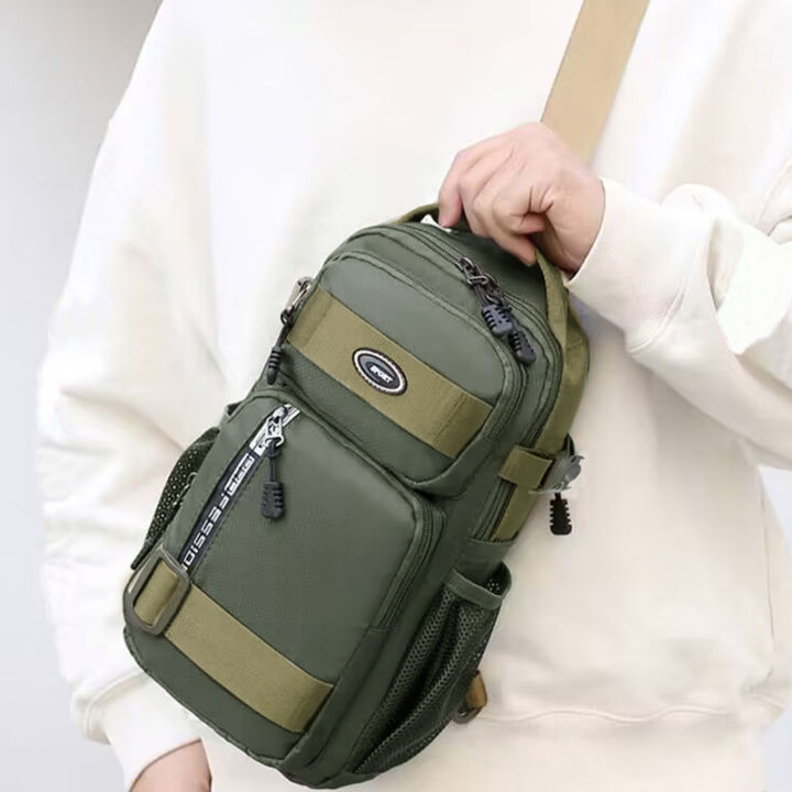 Neutral%20Men's%20and%20Women's%20Crossbody%20Bags%20Are%20Suitable%20for%20Travel%20Use,%20Including%20Shoulder%20Bags%20and%20Travel%20Bags%20-%20Image%204