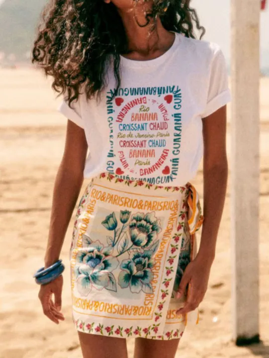 Summer%20New%20Fashion%20Women's%20Beach%20Style%20Short%20Skirt%20Printed%20Retro%20Vacation%20Style%20Covering%20Casual%20%20Elegant%20Half%20Skirt%20-%20Image%202