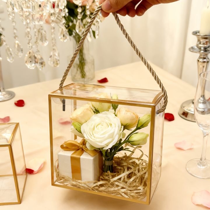 10 PVC Plastic Large Boxes With Handles And a Laminated Design, Perfect For Christmas, Weddings, Birthdays And Parties.