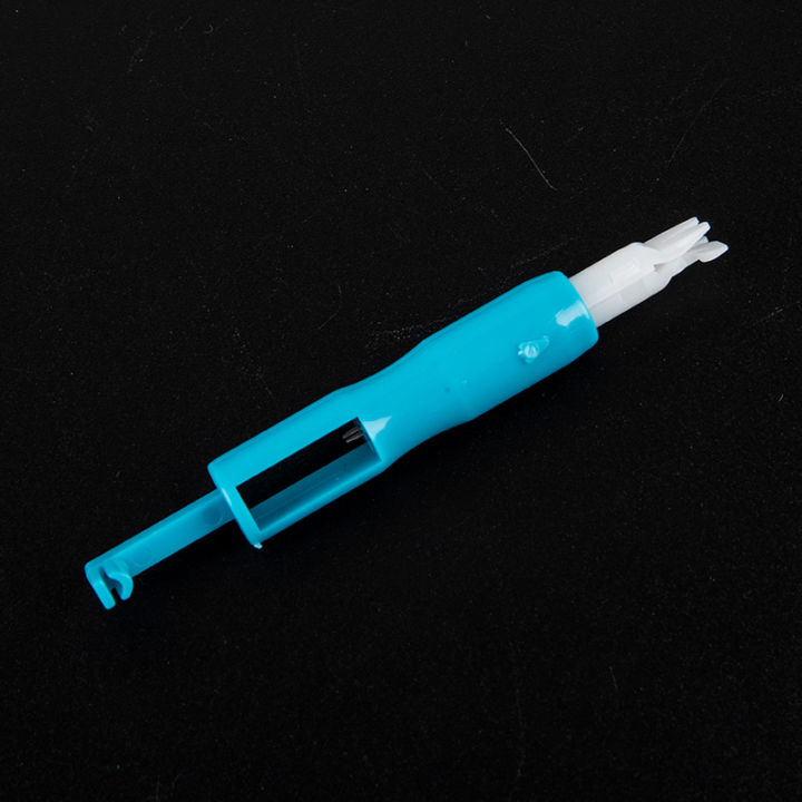 Cross%20Needle%20Stitch%20Threader%20For%20Home%20Machine%20Multifunctional%20Threading%20Tools%20-%20Image%204