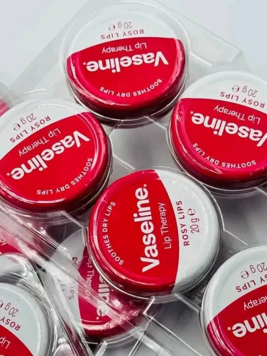 Vaseline%20Lip%20Therapy%20Rossy%20Lipy%20Cocoa%20Butter%20Aloe%20Vera%20-20g%20-1pc%20-%20Vaseline%20Lip%20Balm%20-%20Image%208