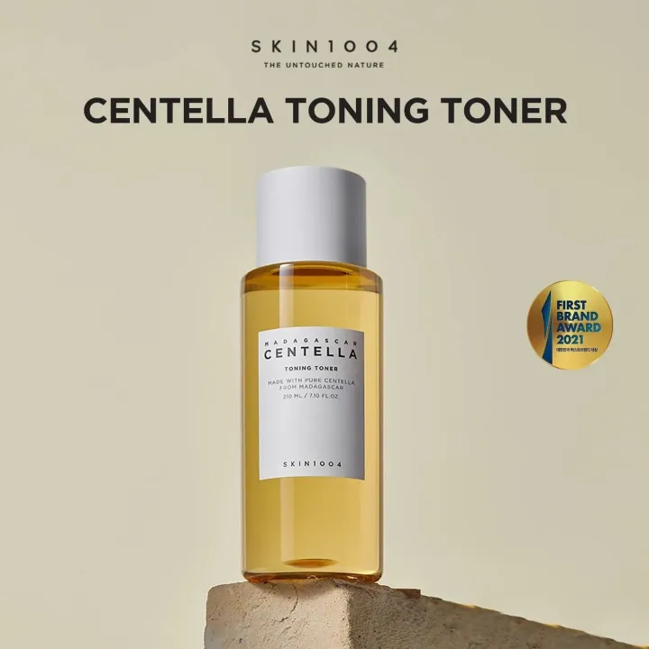 SKIN1004%20Madagascar%20Centella%20Travel%20Kit%20%7C%20Complete%20Korean%20Skincare%20Routine%20for%20Oily%20to%20Combination%20Skin%20-%20Image%203