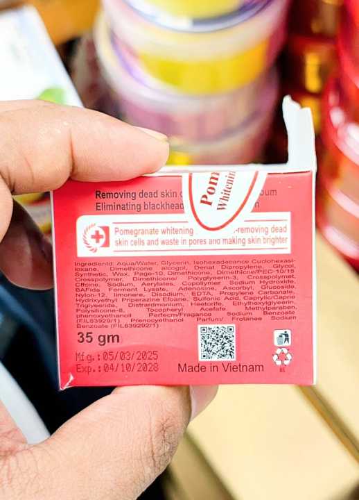 Yan%20Namei%20Ji%20Pomegranate%20Whitening%20Night%20Cream%2035ml%20-%20Image%206