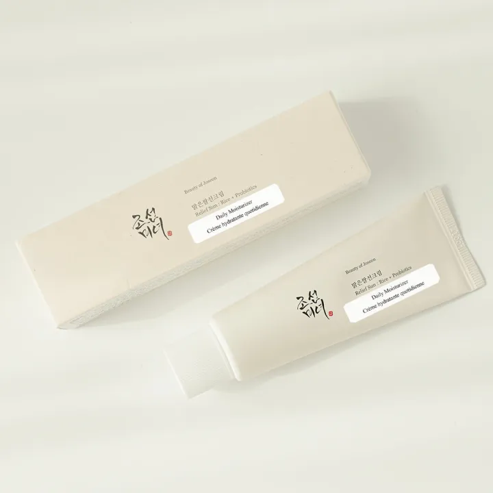 Beauty%20Of%20Joseon%20Relief%20Sun,%20Rice%20+Probiotics,%20SPF%2050+%20PA++++,%201.69%20fl%20oz/50%20ml%20-%20Image%203