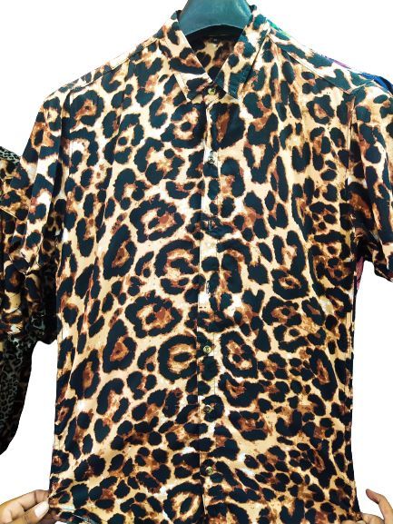 Men linen shirt with leopard/tiger pattern