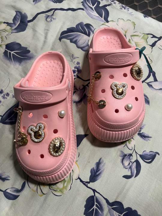 112%20code%20Double%20Sole%20Crocs%20With%20Charm%20For%20Women%20-%20Image%205