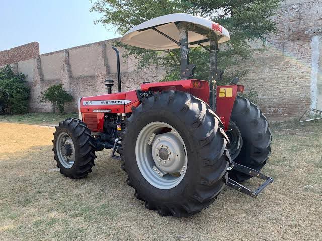 Massey Ferguson Tractor 385 4×4