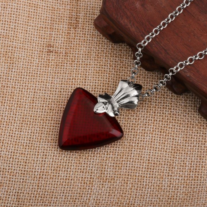 Anime%20Surrounding%20New%20Blood%20Red%20Necklace%20Women%20Carrying%20Red%20Heart%20Shaped%20Pendant%20Long%20Necklace%20-%20Image%203