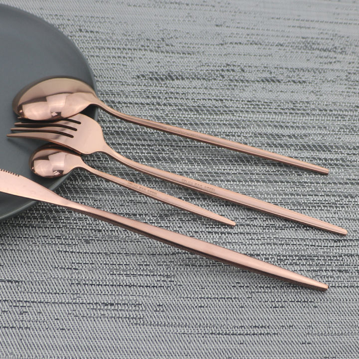 8Pcs/set%20Tableware%20Reusable%20Travel%20Cutlery%20Set%20Camp%20Utensils%20Set%20with%20stainless%20steel%20Spoon%20Fork%20Chopsticks%20Straw%20Portable%20case%20-%20Image%204